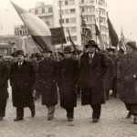 1945 - Nicolae Ceauşescu la marşul comuniştilor din Bucureşti din 6 martie 1945 Fototeca online a comunismului românesc cota 6-1945